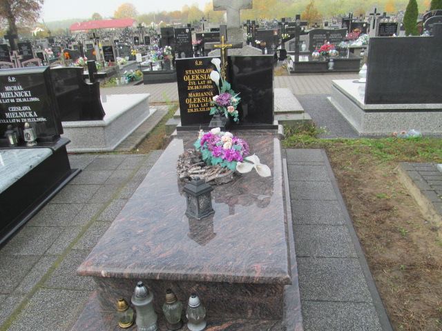 Grób Marianna Oleksiak