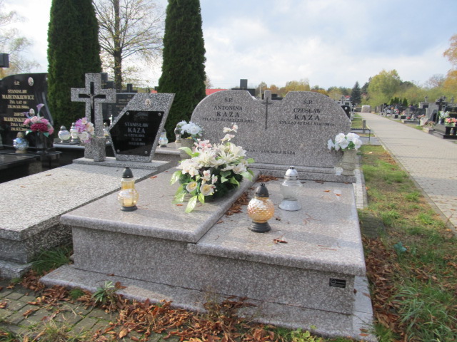 Grób Antonina Kaza