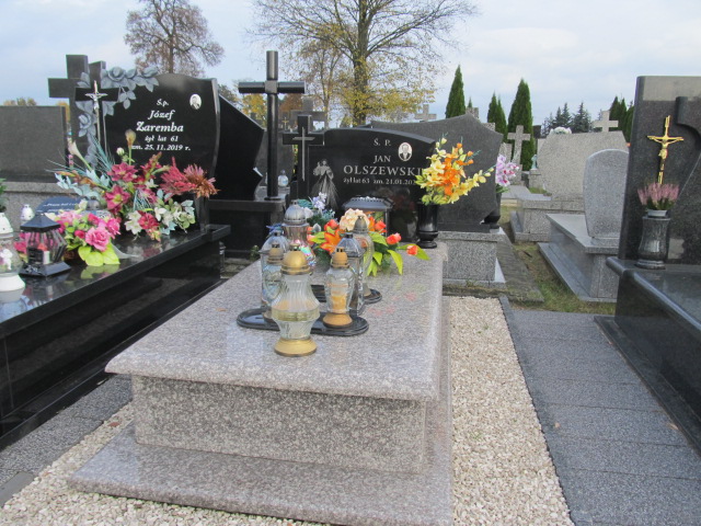 Grób Jan Olszewski