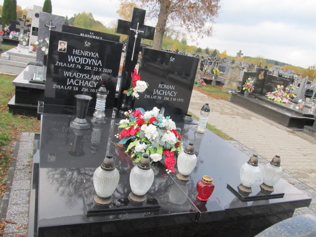 Grób Władysława Jachacy