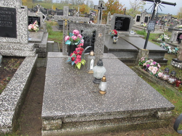 Grób Staniław Olszewski