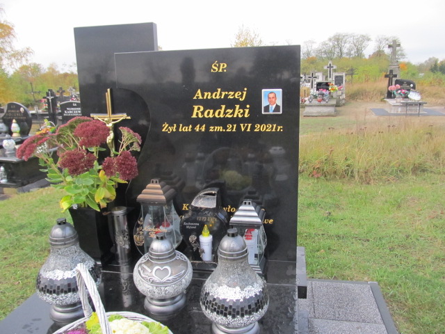 Andrzej Radzki 1977 Klembów - Grobonet - Wyszukiwarka osób pochowanych